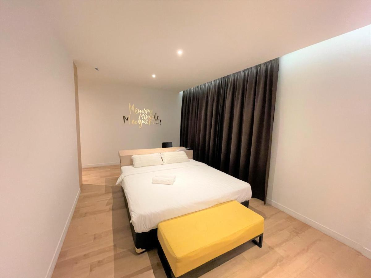 Victoria Station Hotel Melaka Bagian luar foto