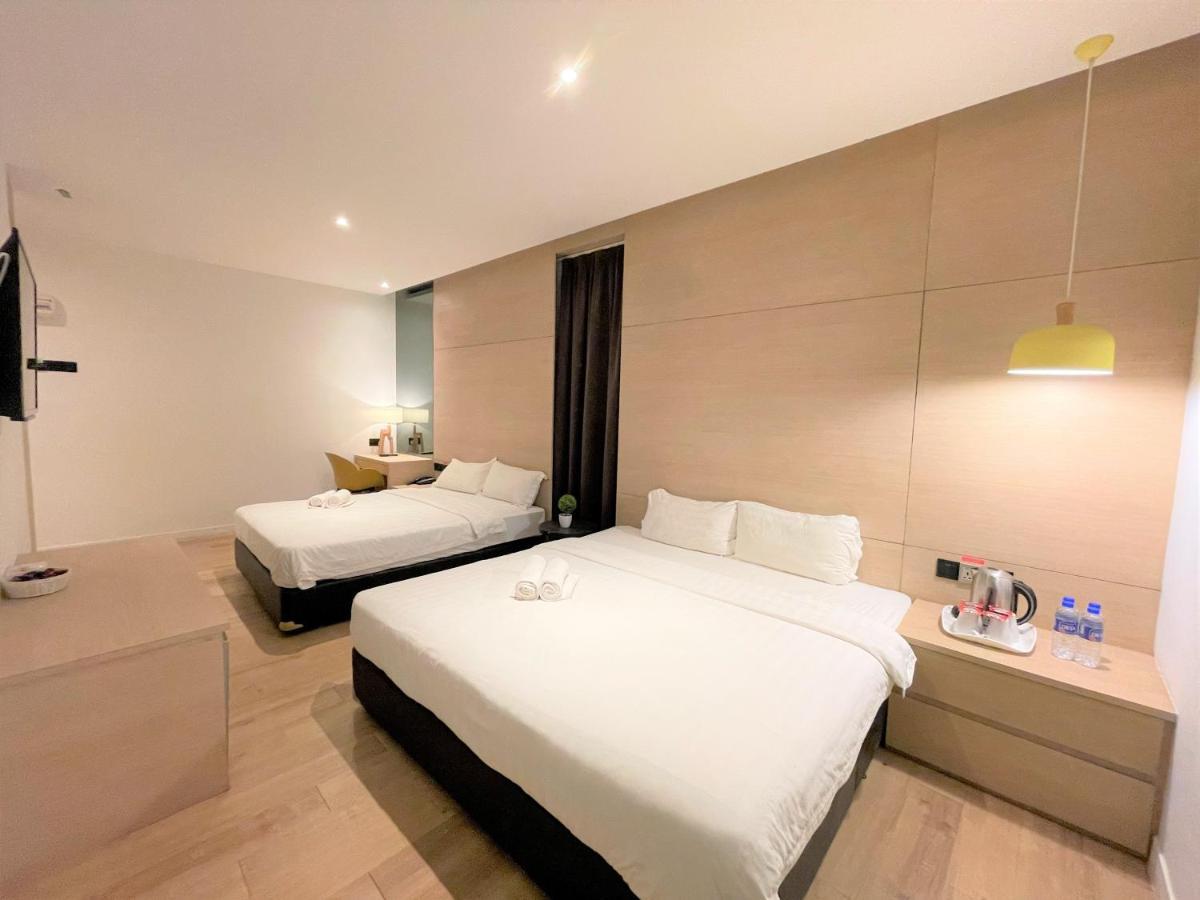 Victoria Station Hotel Melaka Bagian luar foto